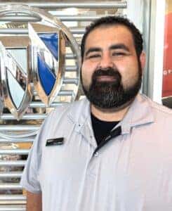 Elvin	 Carrera