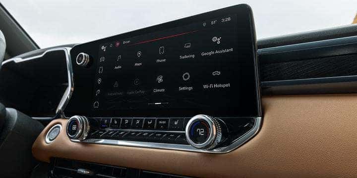 2025 GMC Canyon Technology Features in Branford, CT