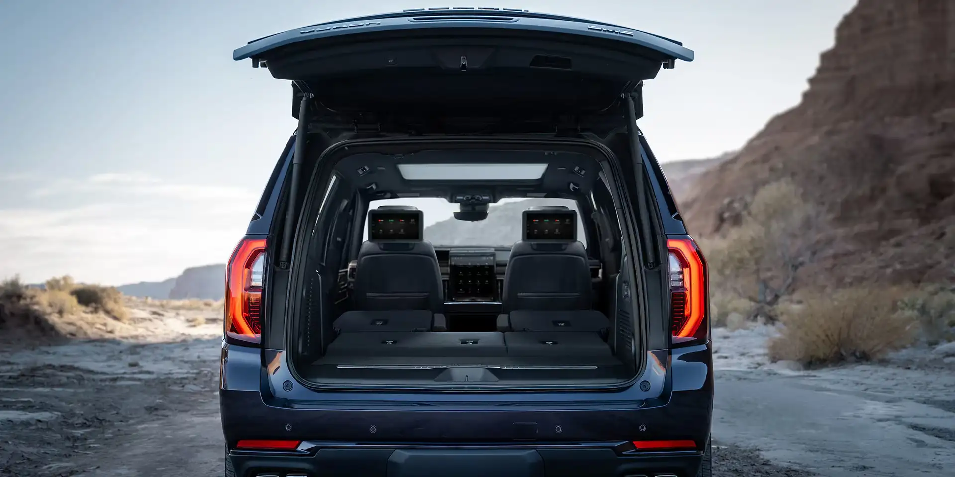 2026 GMC Yukon XL exterior styling at Blasius GMC in Branford, CT