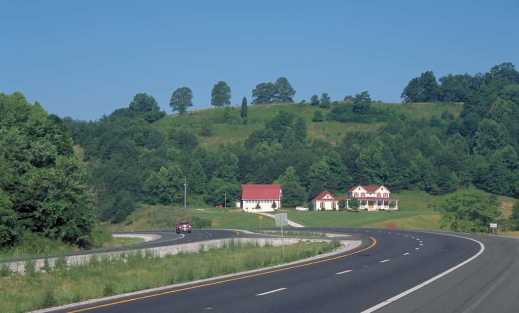 Top 5 Scenic Drives near Youngstown Ohio - Amish Country Byway