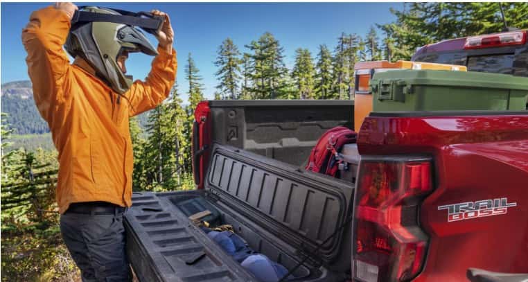 2026 Chevy Colorado Trail Boss trunk
