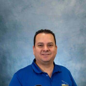 Luis Becerra