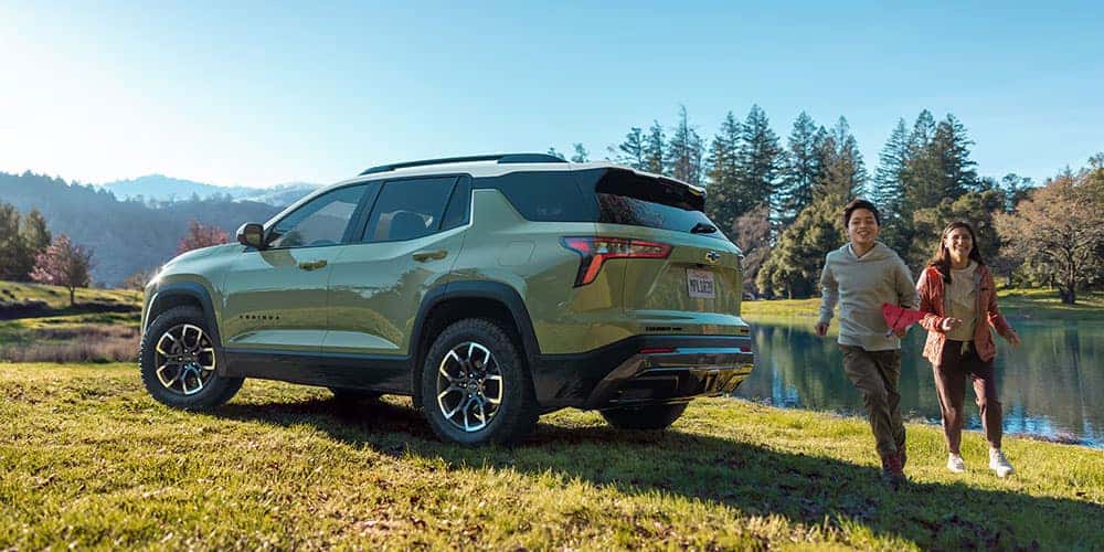 Rear view of Exterior of 2025 Chevy Equinox in St. Louis