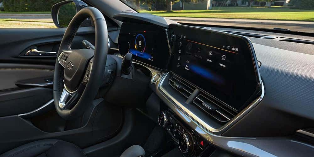 Infotainment and Driver Display in the 2025 Chevy Trax in St. Louis