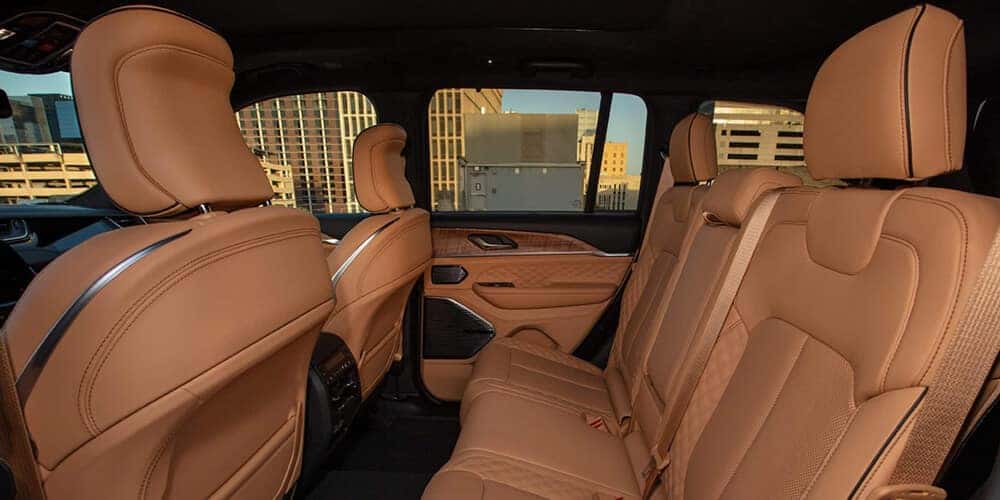 Interior of the 2025 Jeep Grand Cherokee in St. Louis