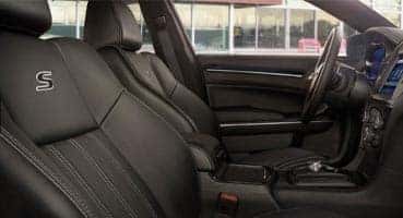 2021 Chrysler 300 in St. Louis Seats