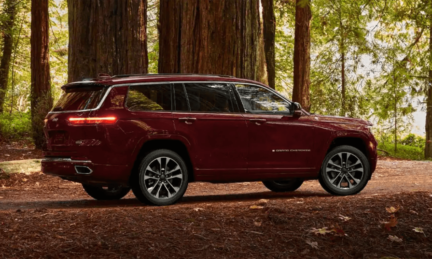 2021 Jeep Grand Cherokee L Dealer in St. Louis
