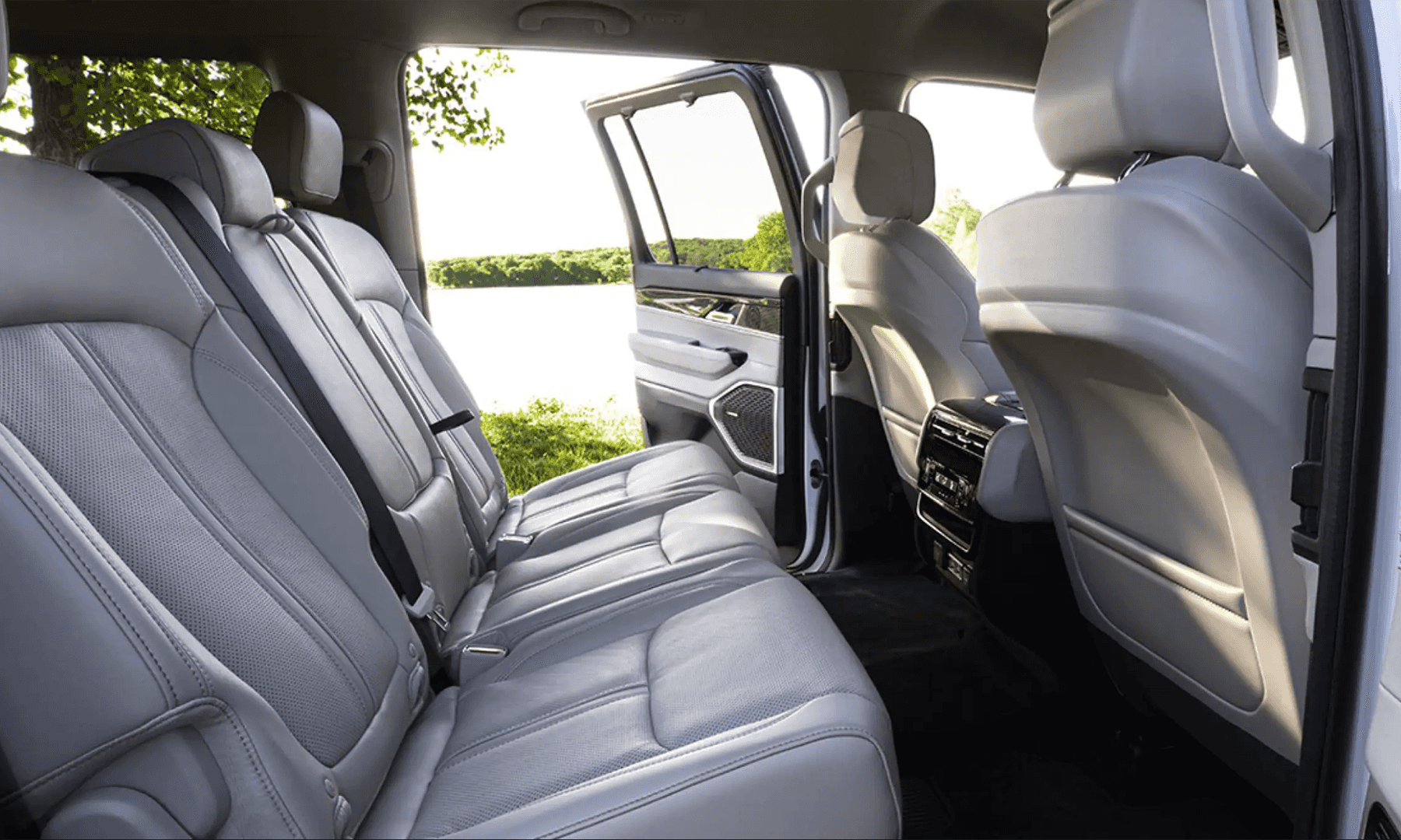 2021 Jeep Wagoneer in St. Louis