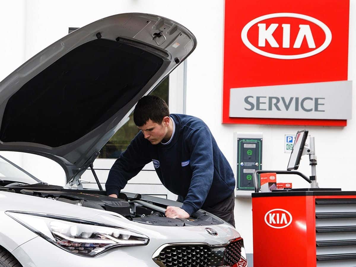 https://di-uploads-pod29.dealerinspire.com/loufuszkia/uploads/2020/09/kia-coolant-fluid-exchange-service.jpg