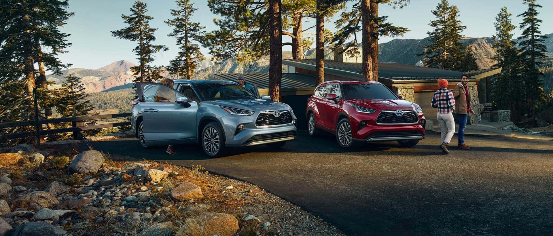 2021 Toyota Highlander Hybrid near St. Louis
