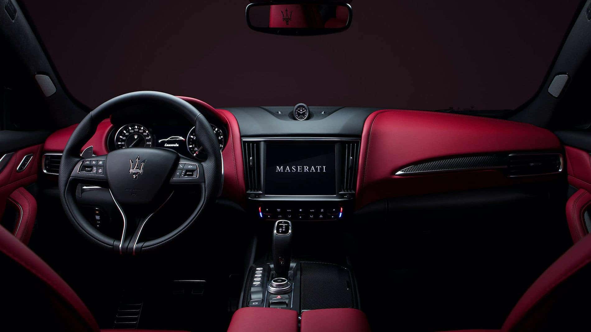 2021 Maserati Levante Interior