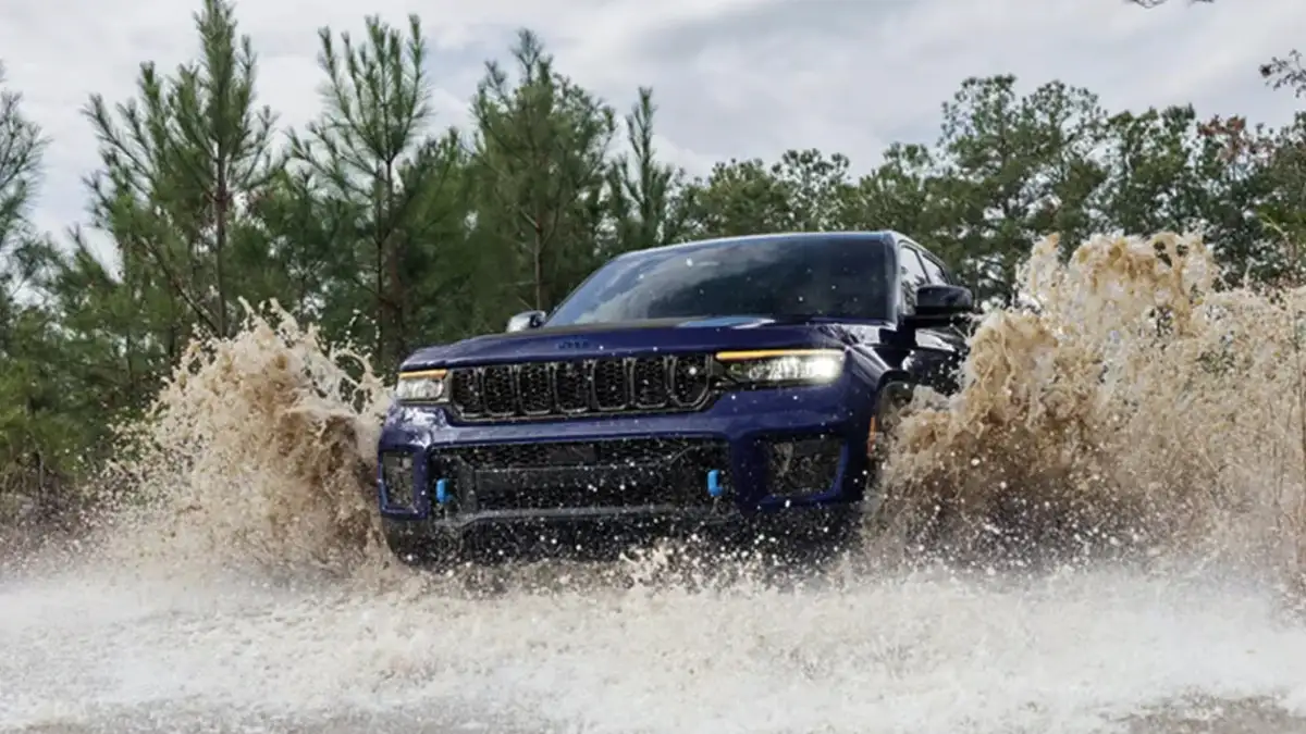 Driving to a Jeep dealership in Clanton, AL