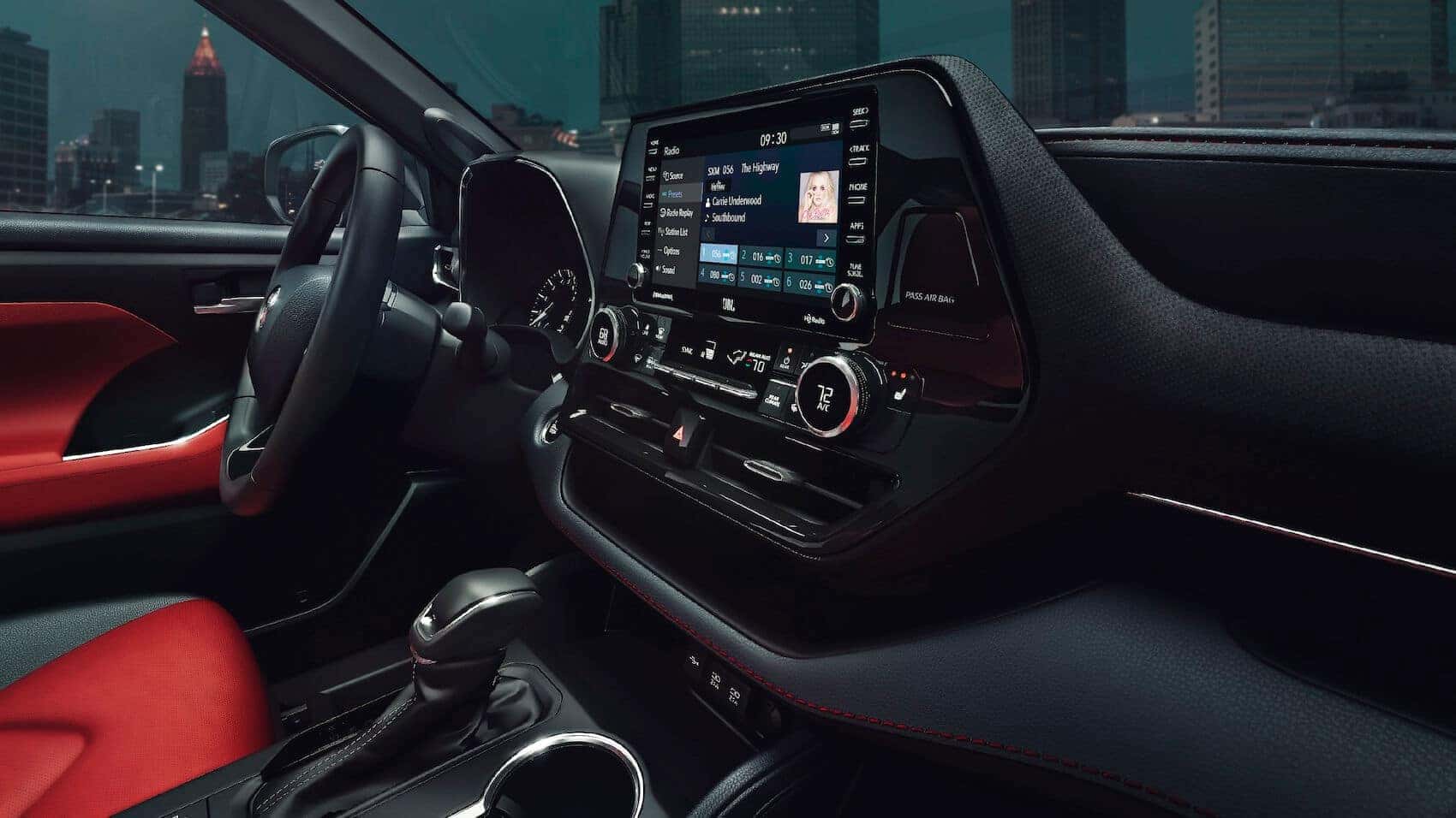 Toyota Highlander Tech