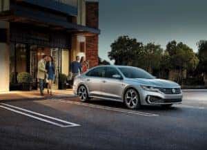Volkswagen Passat vs Toyota Camry