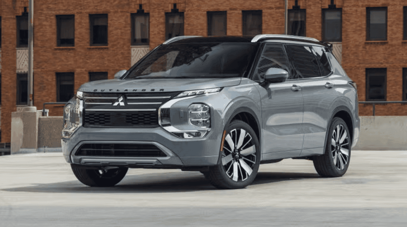 2025 Mitsubishi Outlander Trail Edition 1