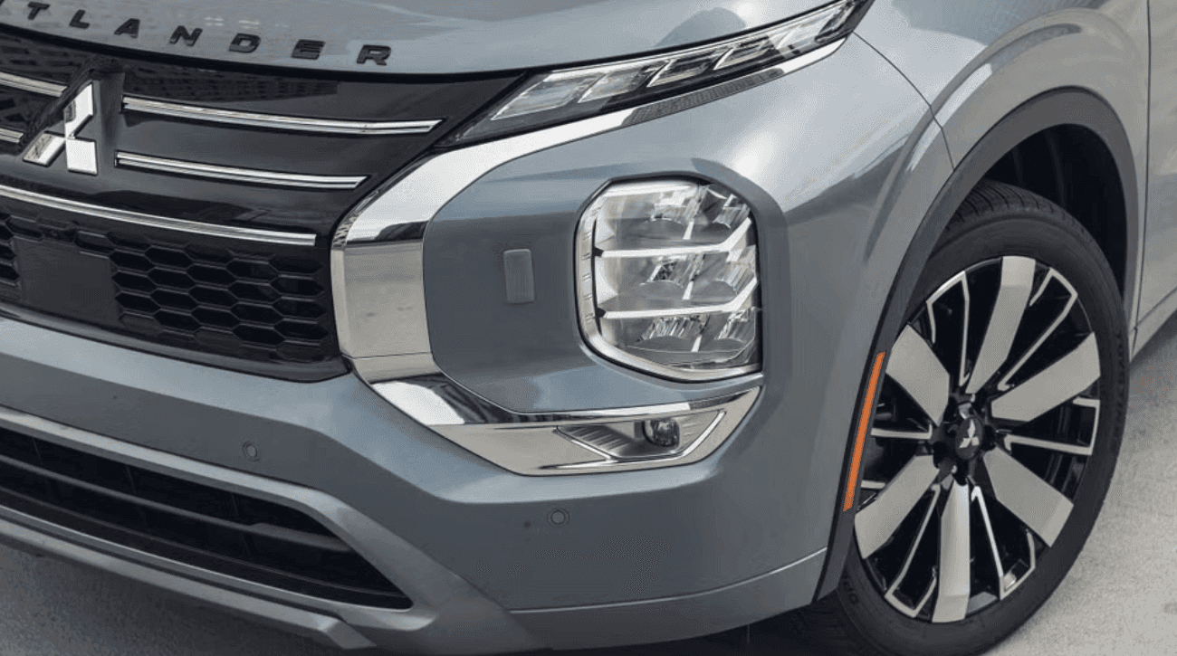 2025 Mitsubishi Outlander Trail Edition 3