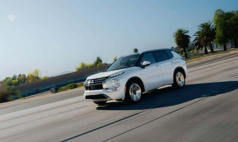 2026-Mitsubishi-Outlander-Exterior
