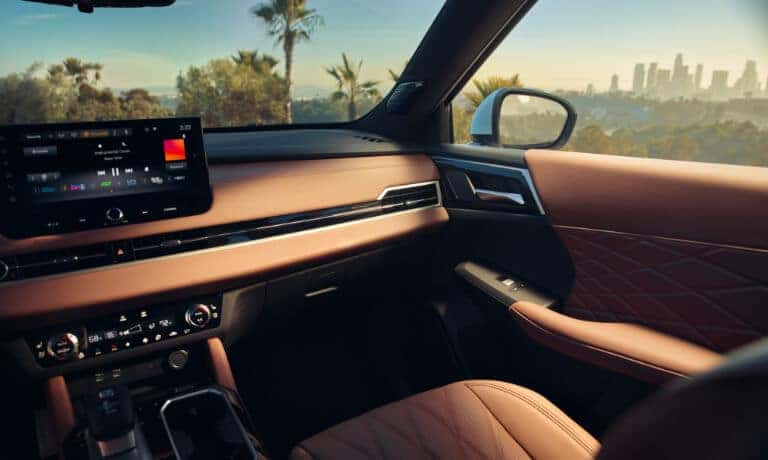 2026Mitsubishi-Outlander-InteriorPassengerView