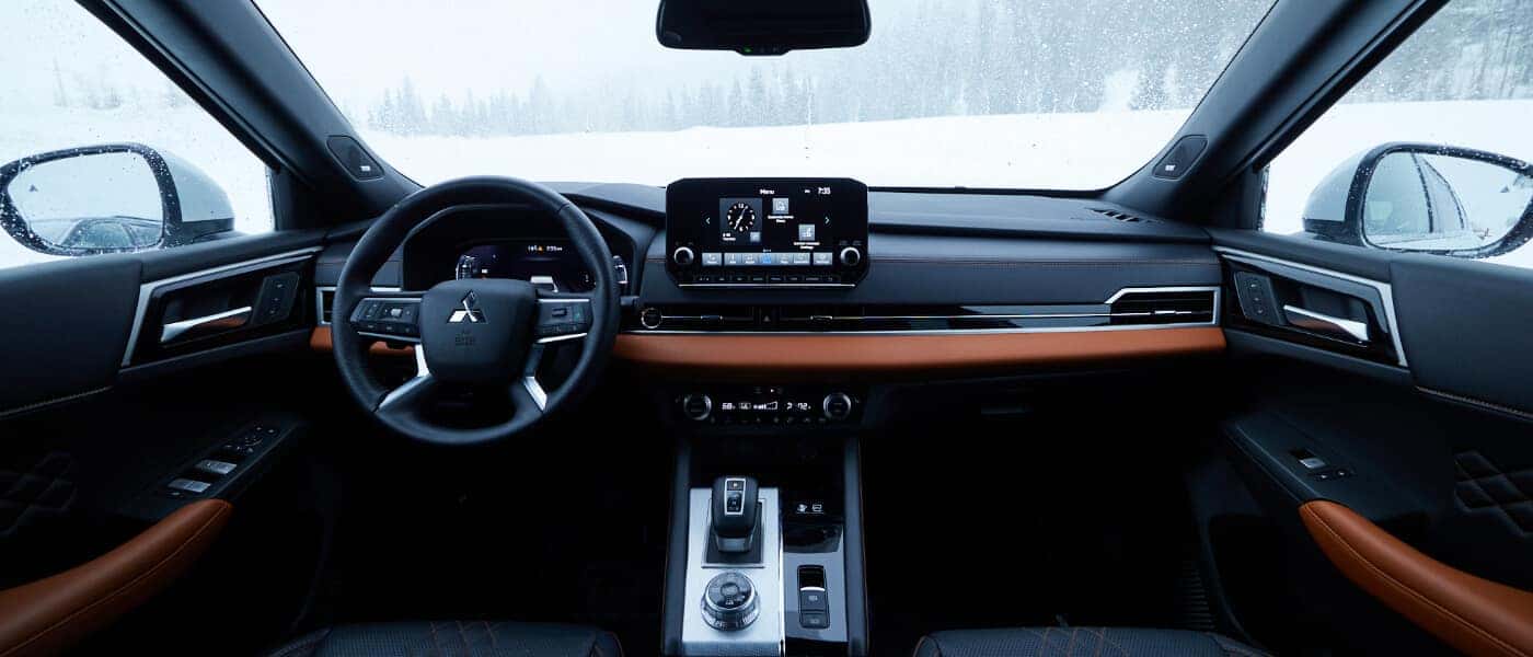 2025Mitsubishi-OutlanderPHEV-InteriorFrontSeatView