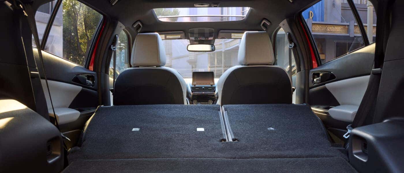 26Mitsubishi-EclipseCross-InteriorTrunkWithSeatsDown