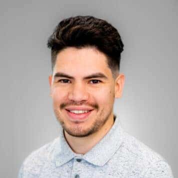 Alvaro  Morales