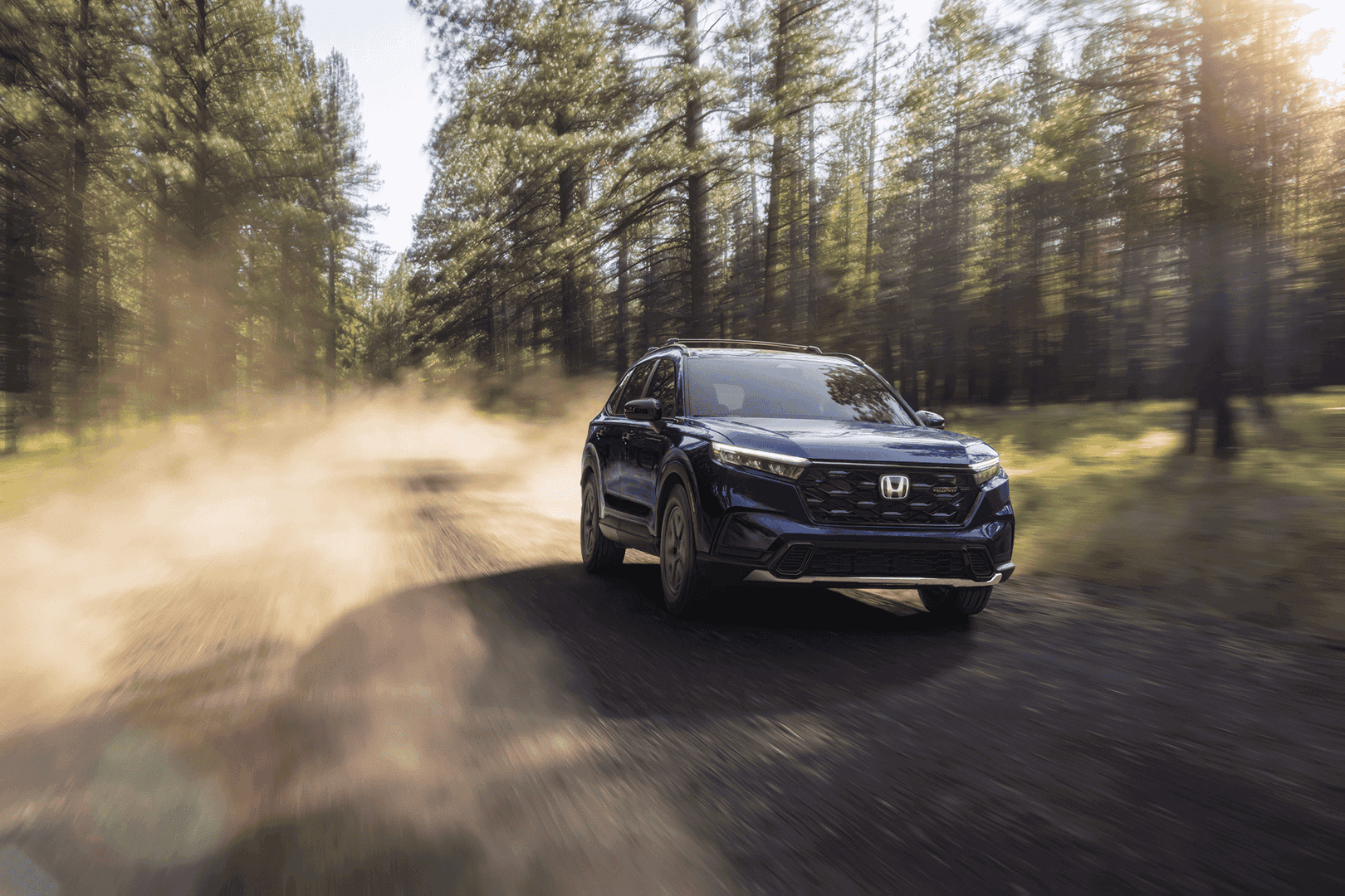 Honda CR-V Driving on Trail