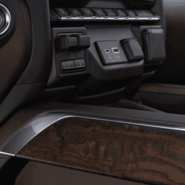 USB Charging points in 2020 Sierra 2500HD