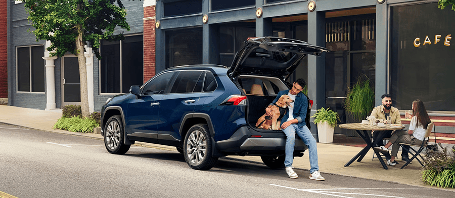 Hands-Free Power Liftgate
