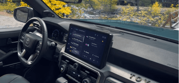 4Runner 14-In. Touchscreen