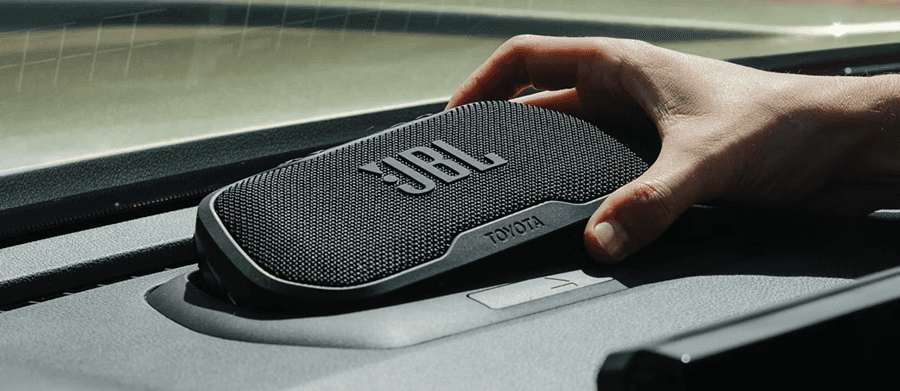 10-Speaker JBL Premium Audio