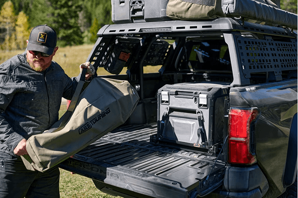 Power Open-and-Close Tailgate