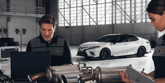 Certified technicians at your service in Toyota of Fort Walton Beach in Florida