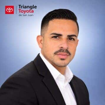 Eddie  Oyola