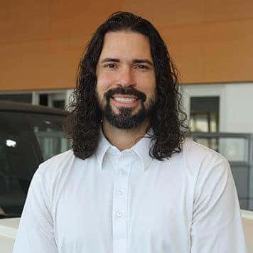 Ernesto Bueno