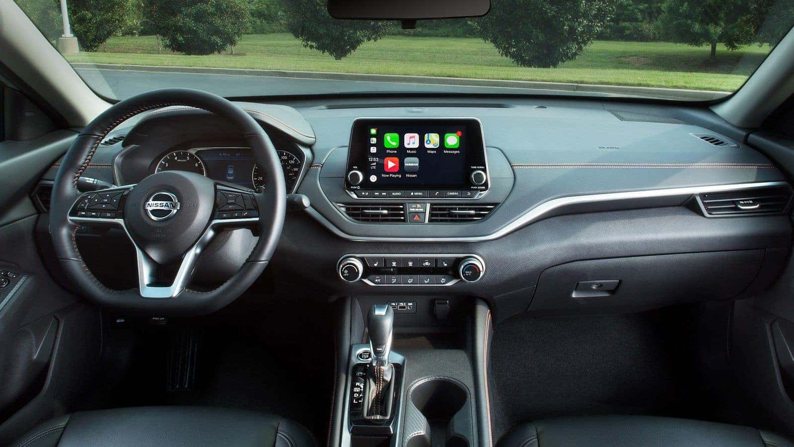 2021 Nissan Altima Interor Features Woodhouse Nissan